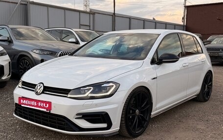 Volkswagen Golf R VII, 2019 год, 3 300 000 рублей, 3 фотография