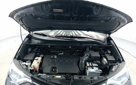 Toyota RAV4, 2019 год, 2 380 000 рублей, 11 фотография