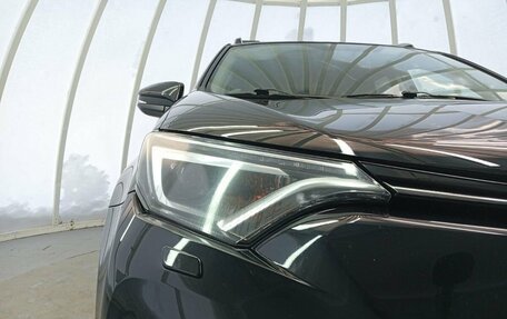 Toyota RAV4, 2019 год, 2 380 000 рублей, 21 фотография