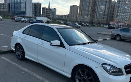 Mercedes-Benz C-Класс, 2011 год, 1 600 000 рублей, 2 фотография