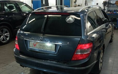 Mercedes-Benz C-Класс, 2007 год, 720 000 рублей, 3 фотография