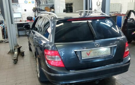 Mercedes-Benz C-Класс, 2007 год, 720 000 рублей, 4 фотография