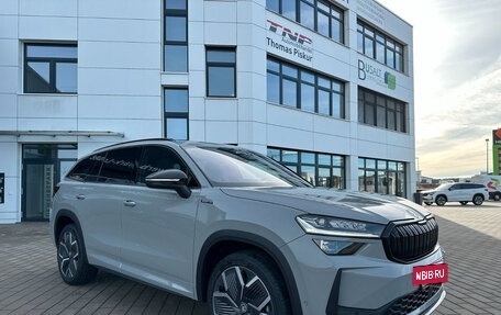 Skoda Kodiaq, 2025 год, 7 990 000 рублей, 3 фотография