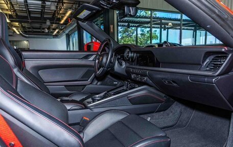 Porsche 911, 2022 год, 16 117 706 рублей, 11 фотография