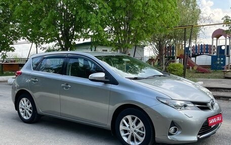 Toyota Auris II, 2014 год, 1 570 000 рублей, 1 фотография