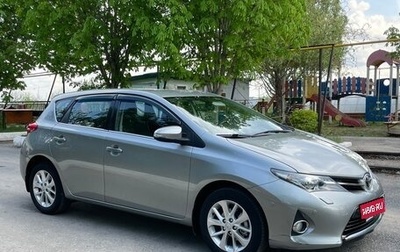 Toyota Auris II, 2014 год, 1 570 000 рублей, 1 фотография