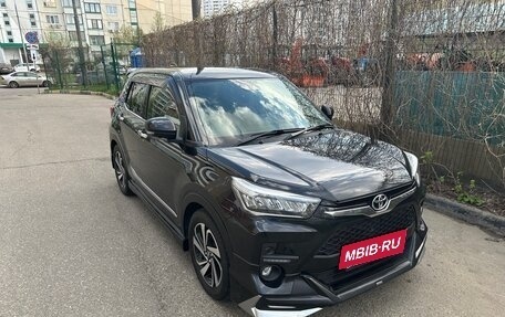 Toyota Raize I, 2020 год, 2 050 000 рублей, 3 фотография