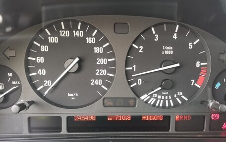 BMW 5 серия, 2002 год, 1 590 000 рублей, 7 фотография