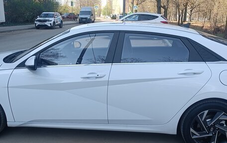 Hyundai Elantra, 2024 год, 2 650 000 рублей, 11 фотография