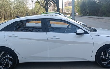 Hyundai Elantra, 2024 год, 2 650 000 рублей, 13 фотография