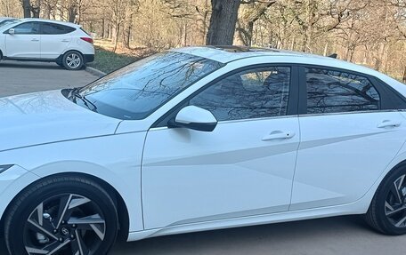 Hyundai Elantra, 2024 год, 2 650 000 рублей, 15 фотография