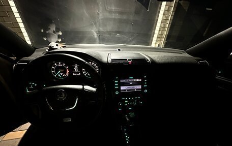 Skoda Octavia RS, 2011 год, 1 050 000 рублей, 20 фотография