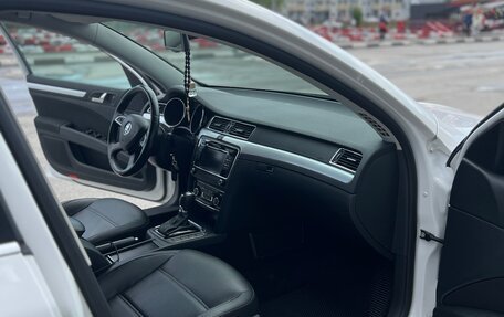 Skoda Superb III рестайлинг, 2014 год, 9 фотография
