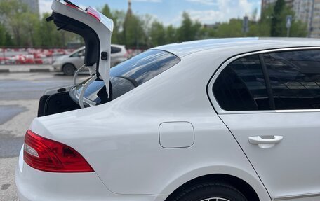 Skoda Superb III рестайлинг, 2014 год, 12 фотография