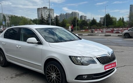 Skoda Superb III рестайлинг, 2014 год, 6 фотография