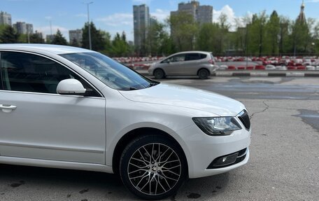 Skoda Superb III рестайлинг, 2014 год, 16 фотография