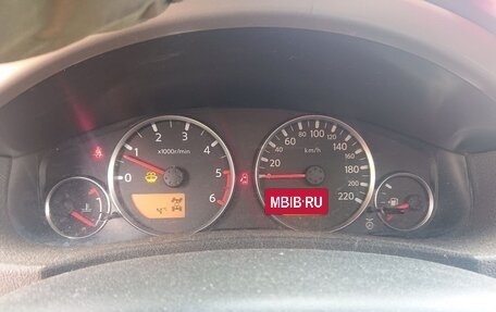 Nissan Pathfinder, 2006 год, 860 000 рублей, 24 фотография