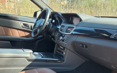 Mercedes-Benz E-Класс, 2011 год, 7 фотография
