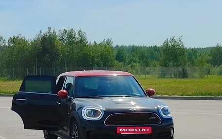 MINI Countryman II (F60), 2018 год, 3 150 000 рублей, 21 фотография