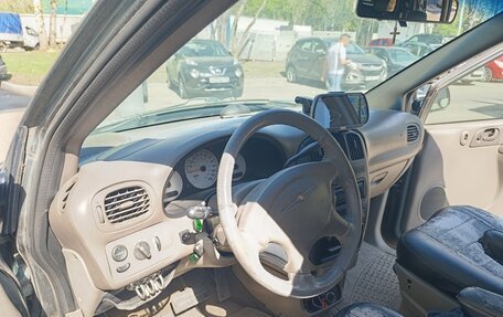 Chrysler Voyager IV, 2002 год, 350 000 рублей, 6 фотография