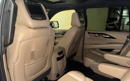 Cadillac Escalade IV, 2018 год, 6 950 000 рублей, 7 фотография