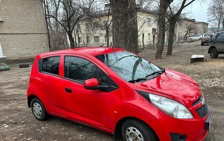 Chevrolet Spark III, 2011 год, 590 000 рублей, 2 фотография