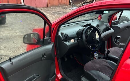 Chevrolet Spark III, 2011 год, 590 000 рублей, 7 фотография
