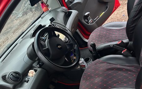 Chevrolet Spark III, 2011 год, 590 000 рублей, 6 фотография