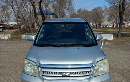 Toyota Noah III, 2005 год, 920 000 рублей, 2 фотография