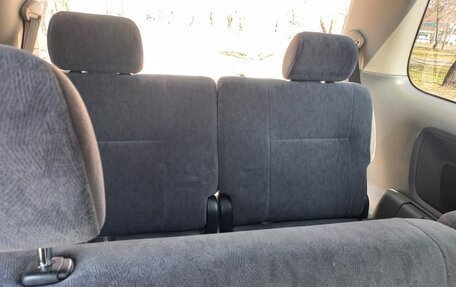 Toyota Noah III, 2005 год, 920 000 рублей, 16 фотография