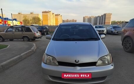 Toyota Platz, 2000 год, 485 000 рублей, 2 фотография