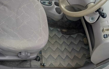 Toyota Platz, 2000 год, 485 000 рублей, 9 фотография