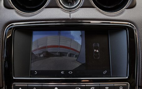 Jaguar XJ IV (X351), 2016 год, 3 150 000 рублей, 16 фотография