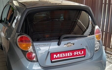 Chevrolet Spark III, 2011 год, 650 000 рублей, 2 фотография