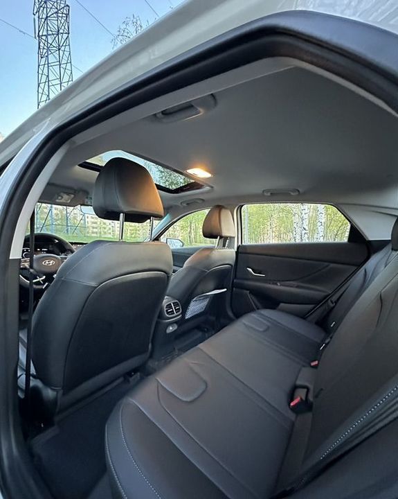 Hyundai Elantra, 2022 год, 2 195 000 рублей, 5 фотография