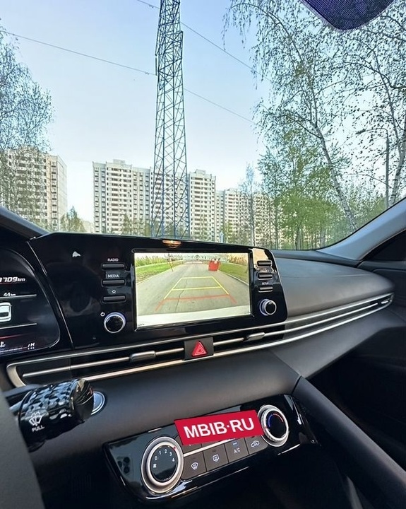 Hyundai Elantra, 2022 год, 2 195 000 рублей, 2 фотография