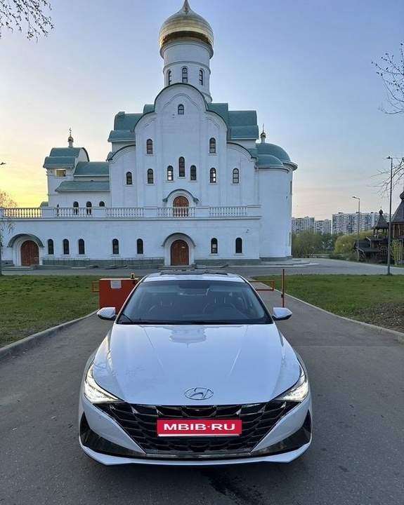 Hyundai Elantra, 2022 год, 2 195 000 рублей, 7 фотография