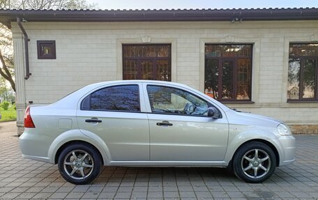 Chevrolet Aveo III, 2010 год, 530 000 рублей, 4 фотография
