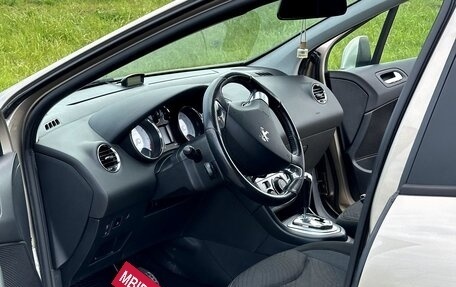Peugeot 408 I рестайлинг, 2014 год, 815 000 рублей, 8 фотография