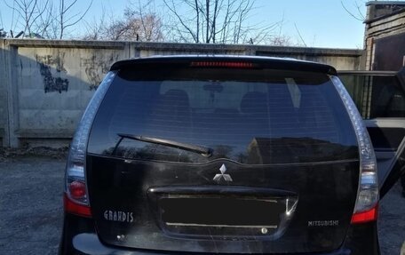 Mitsubishi Grandis, 2007 год, 970 000 рублей, 2 фотография