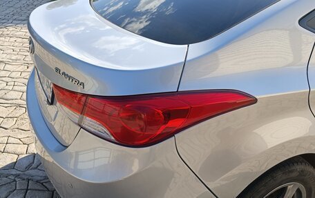 Hyundai Elantra V, 2011 год, 800 000 рублей, 15 фотография