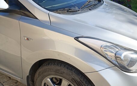 Hyundai Elantra V, 2011 год, 800 000 рублей, 20 фотография