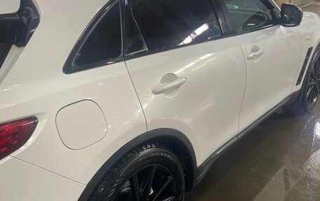 Infiniti FX II, 2012 год, 2 200 000 рублей, 13 фотография