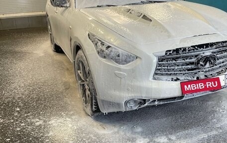 Infiniti FX II, 2012 год, 2 200 000 рублей, 11 фотография