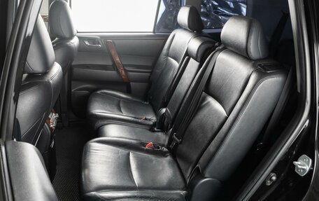 Toyota Highlander III, 2010 год, 2 269 000 рублей, 10 фотография