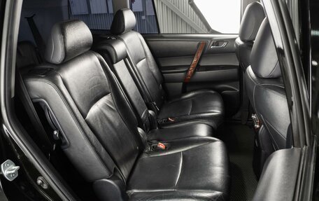 Toyota Highlander III, 2010 год, 2 269 000 рублей, 7 фотография