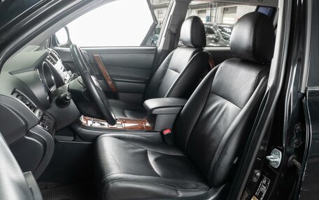 Toyota Highlander III, 2010 год, 2 269 000 рублей, 11 фотография