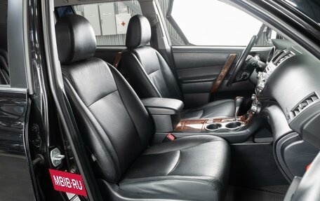 Toyota Highlander III, 2010 год, 2 269 000 рублей, 8 фотография