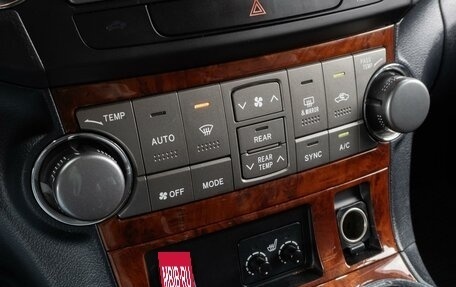 Toyota Highlander III, 2010 год, 2 269 000 рублей, 22 фотография