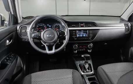 KIA Rio IV, 2020 год, 1 649 000 рублей, 6 фотография